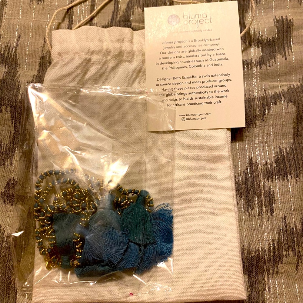 Bluma Project LUNA NECKLACE in Lagoon - Picture 3 of 4